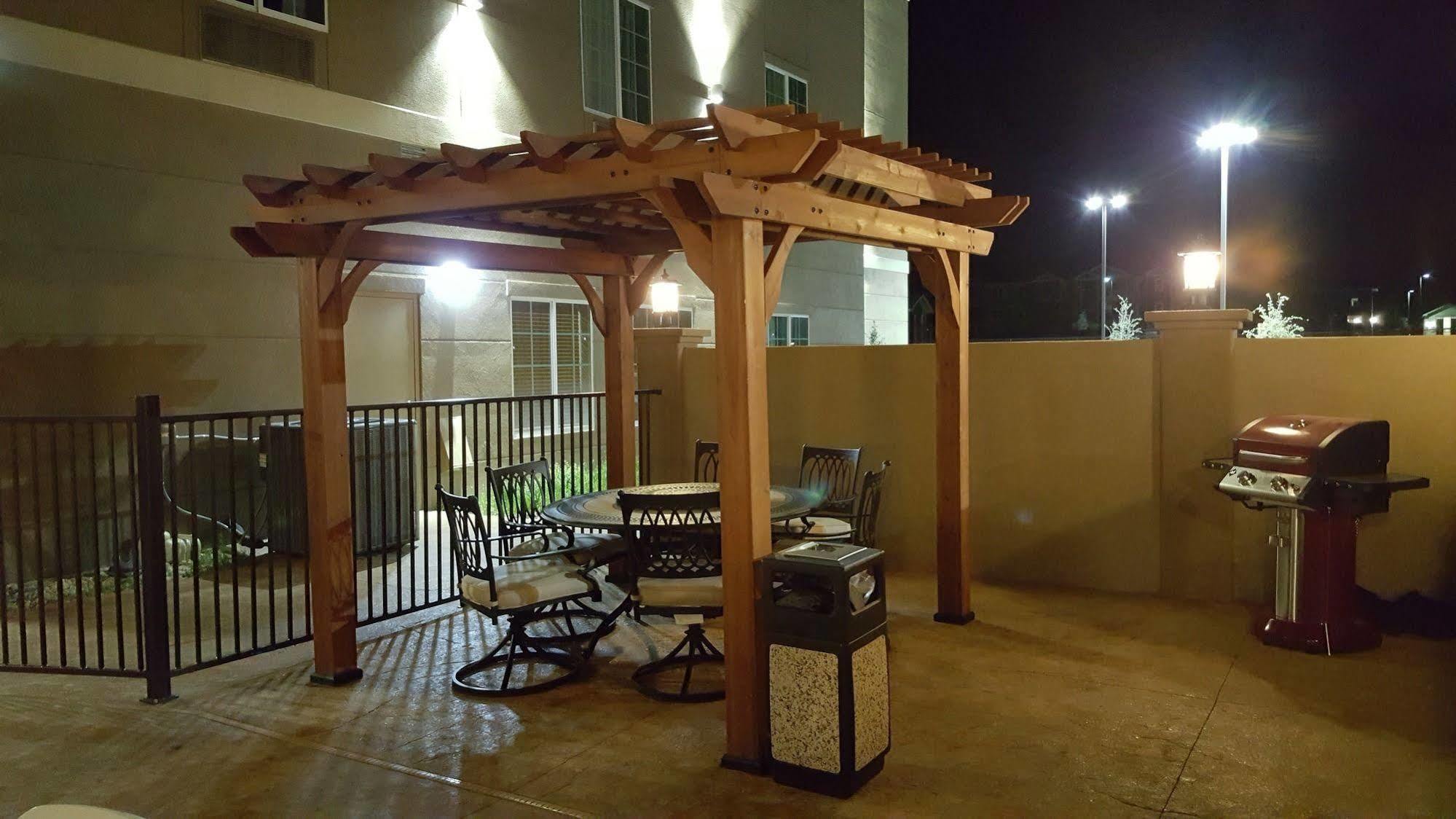 Mainstay Suites Midland Exterior foto