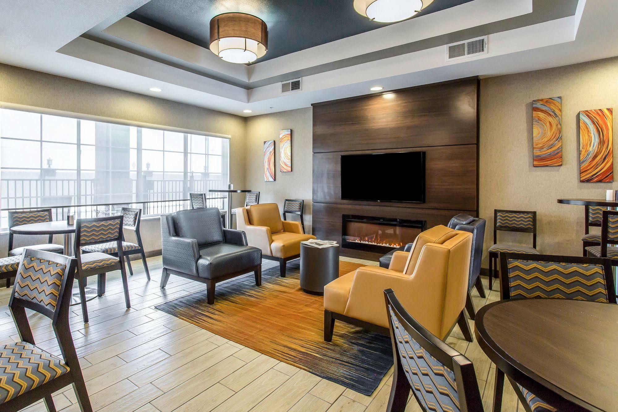 Mainstay Suites Midland Exterior foto